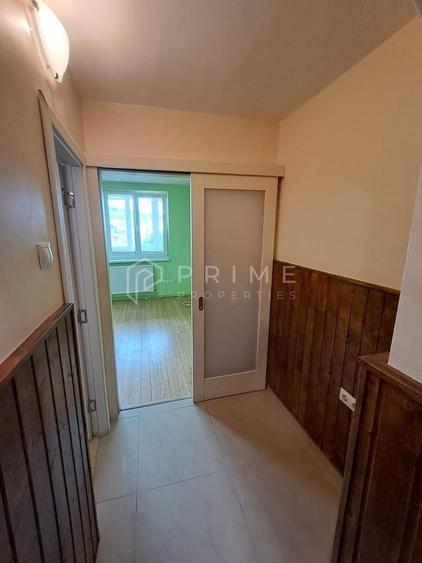 Apartament cu 2 camere decomandat în Tudor