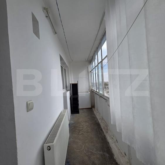 Apartament cu 2 camere decomandat, mobilat în Micro 20