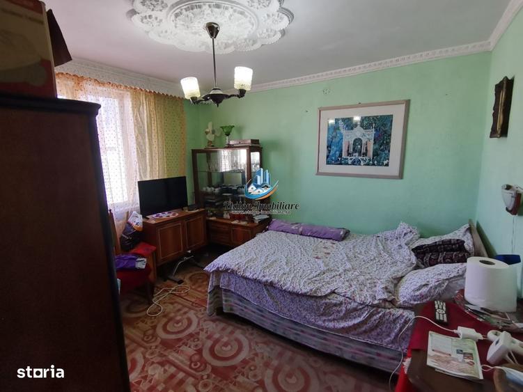 Apartament cu 2 camere decomandat în Precista