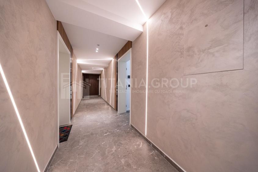 Apartament cu 2 camere semidecomandat în Tractorul