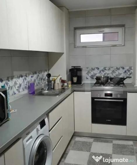 Casă cu 4 camere cu Teren 4472 Mp în Central