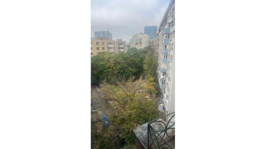 Apartament cu 2 camere decomandat în Cișmigiu
