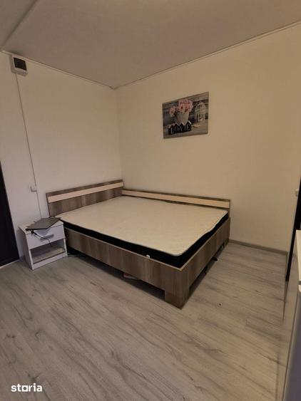 Garsonieră în Apărătorii Patriei