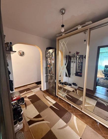 Apartament cu 2 camere decomandat în Dacia