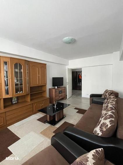 Apartament cu 2 camere decomandat, mobilat în Ultracentral