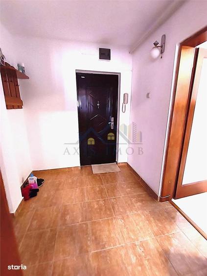 Apartament cu 2 camere semidecomandat în Unirii Sud
