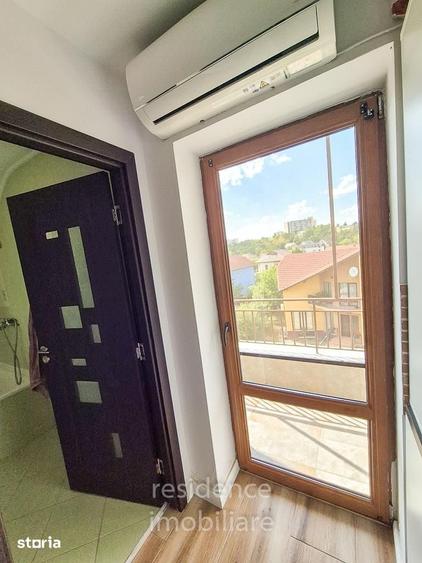Apartament cu 3 camere semidecomandat în Gheorgheni