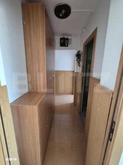 Apartament cu 3 camere de vanzare, 44 mp, in Dambu Pietros Str. Ma - 1