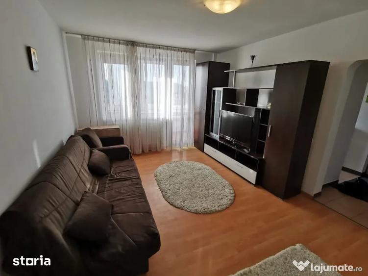 Apartament cu 2 camere semidecomandat în Sânpetru