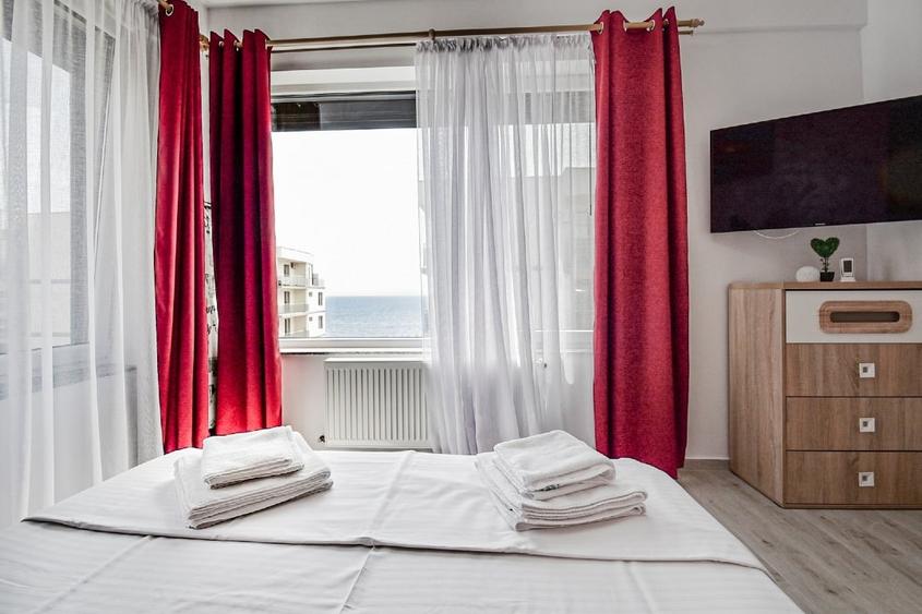 Apartament cu 2 camere semidecomandat, mobilat în Nord