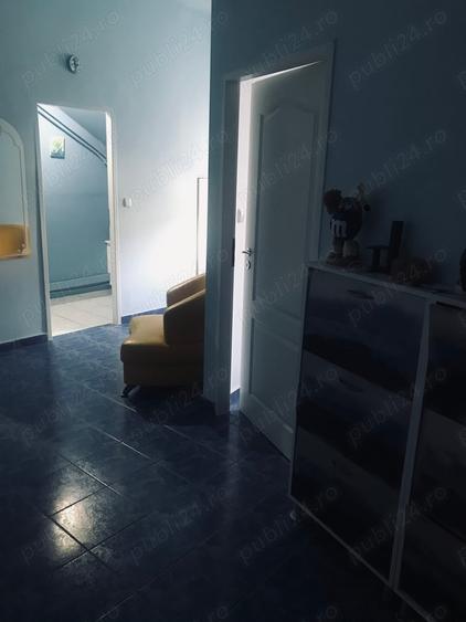Apartament cu 4 camere decomandat în Central