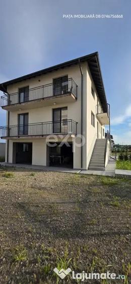 Casă cu 4 camere cu Teren 400 Mp în Matraca