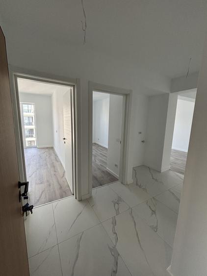 Apartament cu 3 camere decomandat în Nufărul