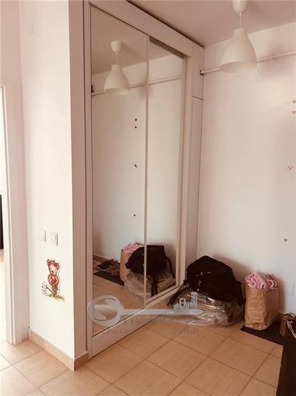 Apartament cu 3 camere decomandat în Tătărași