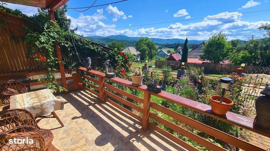 Casă cu 4 camere în Slămnești