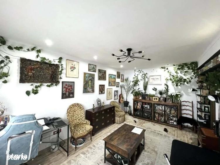 Apartament cu 4 camere în Micro 16
