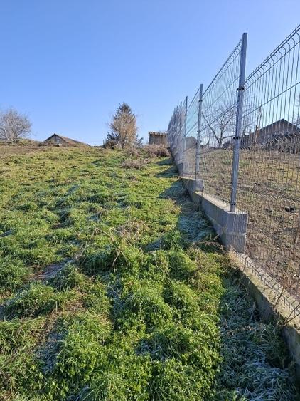 Casă individuală cu 4 camere cu Canalizare în Central
