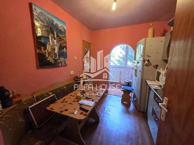Apartament cu 2 camere decomandat în Central