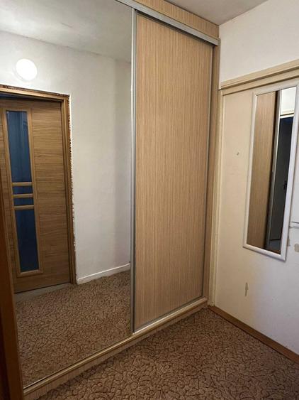 Apartament cu 2 camere semidecomandat în 14 Mai