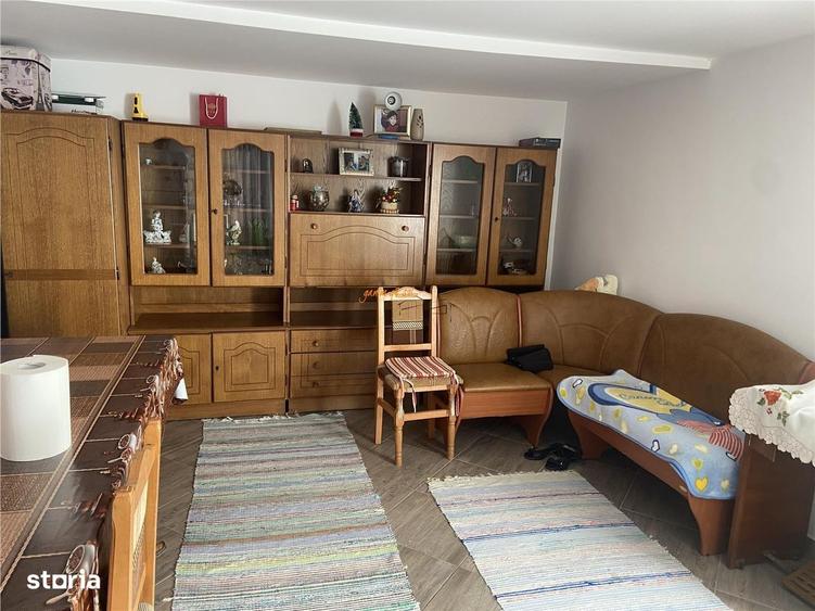 Casă cu 4 camere cu Canalizare în Tătaru