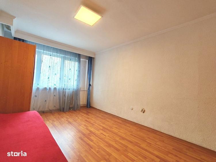 Garsonieră decomandată în Găvana