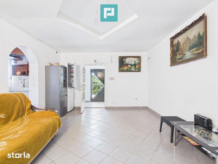 Apartament cu 3 camere în Bucovăț