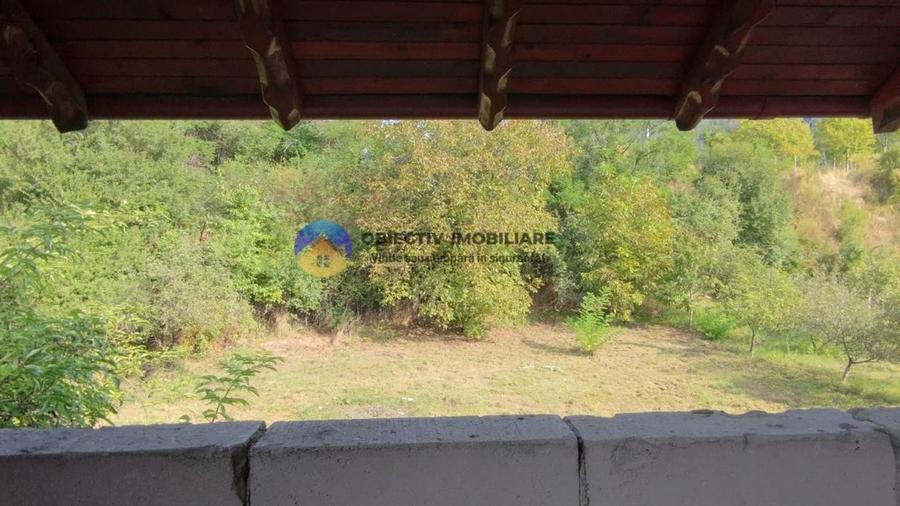 Casă individuală cu 5 camere cu Teren 1688 Mp în Pângărăcior