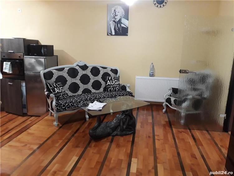 Casă cu 6 camere cu Teren 200 Mp în Central