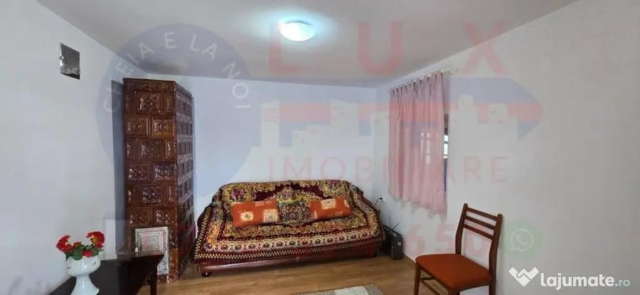 Casă cu 3 camere cu Teren 532 Mp în Păcii