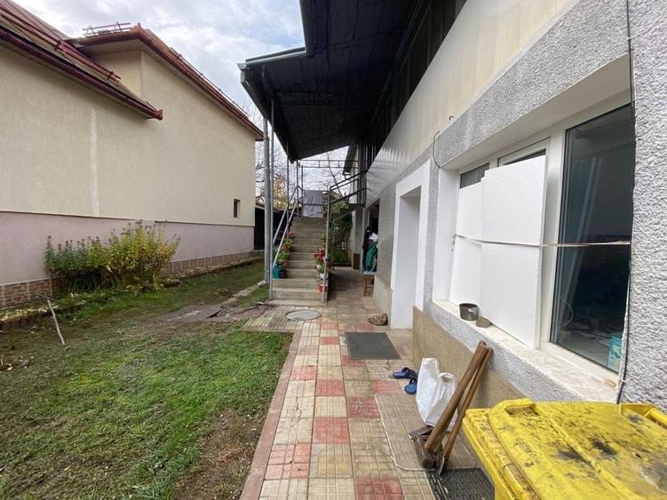 Casă cu 4 camere în Central