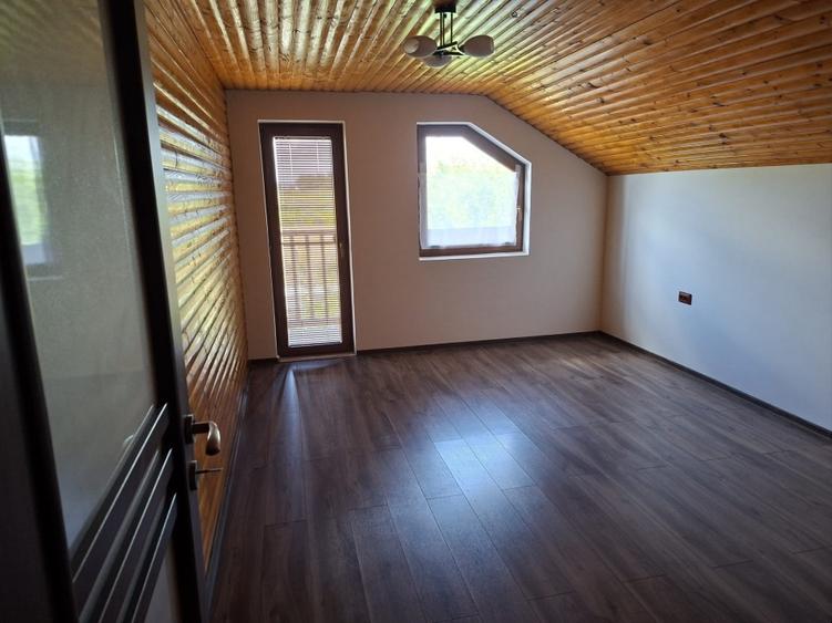 Casă individuală cu 3 camere cu Canalizare în Făurei