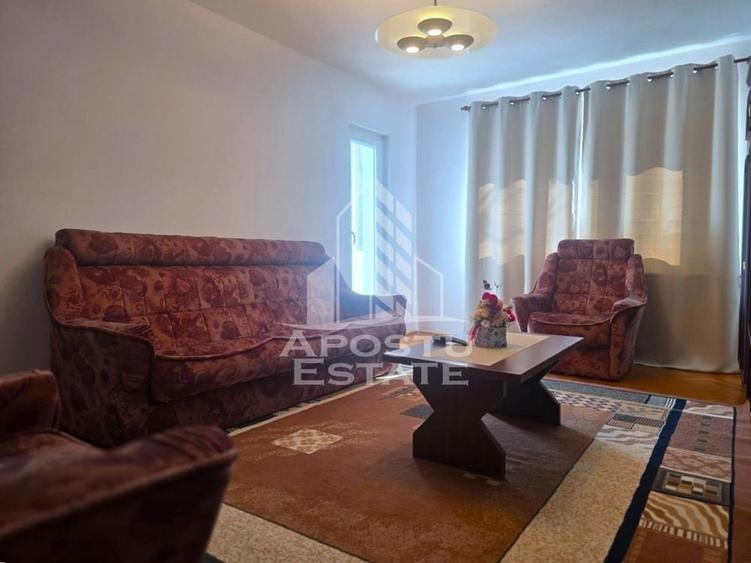 Apartament cu 2 camere decomandat, mobilat în Micălaca