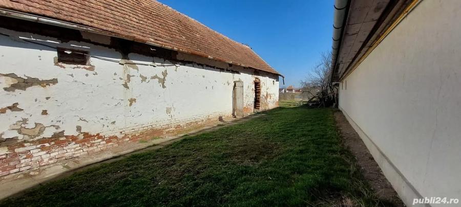 Casă cu Teren 1270 Mp în Ianova