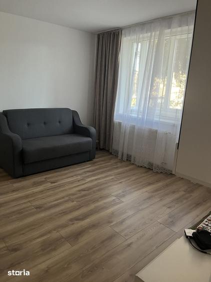 Apartament cu 2 camere semidecomandat în Republicii