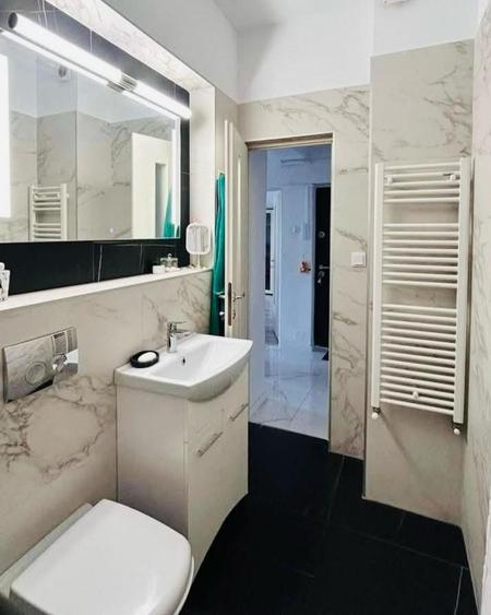Apartament cu 2 camere decomandat în Mărăști