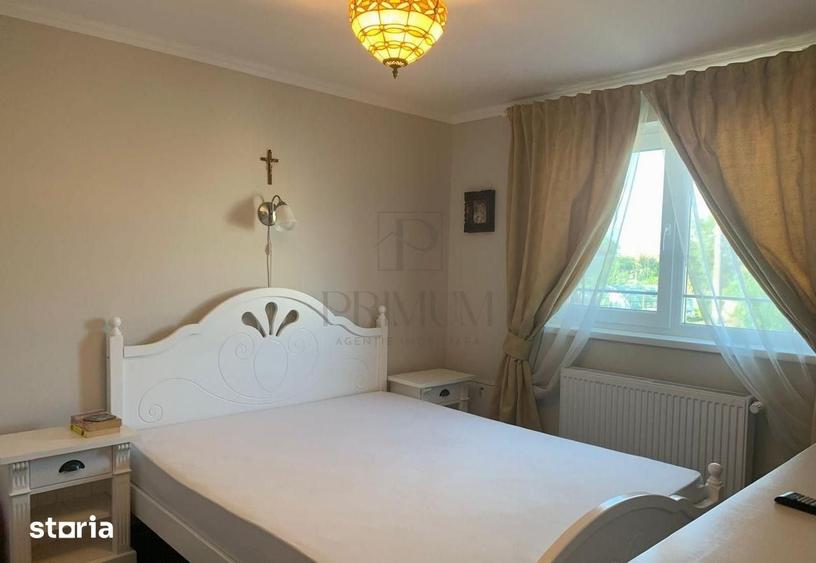 Casă cu 4 camere cu Teren 250 Mp în Sânmihaiu Român
