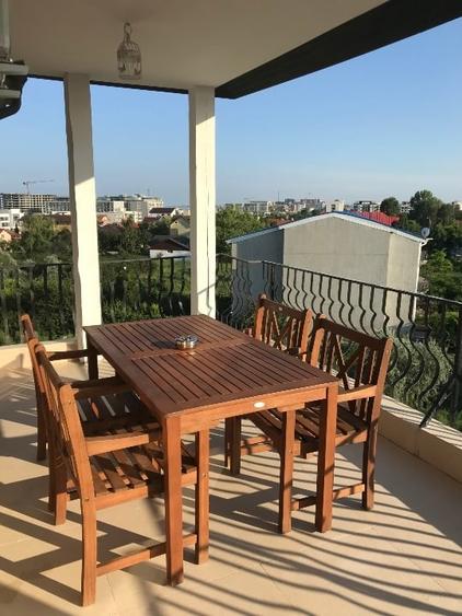 Apartament cu 2 camere decomandat, mobilat în Central
