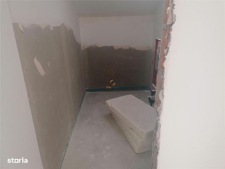 Casă cu 4 camere în Sânandrei