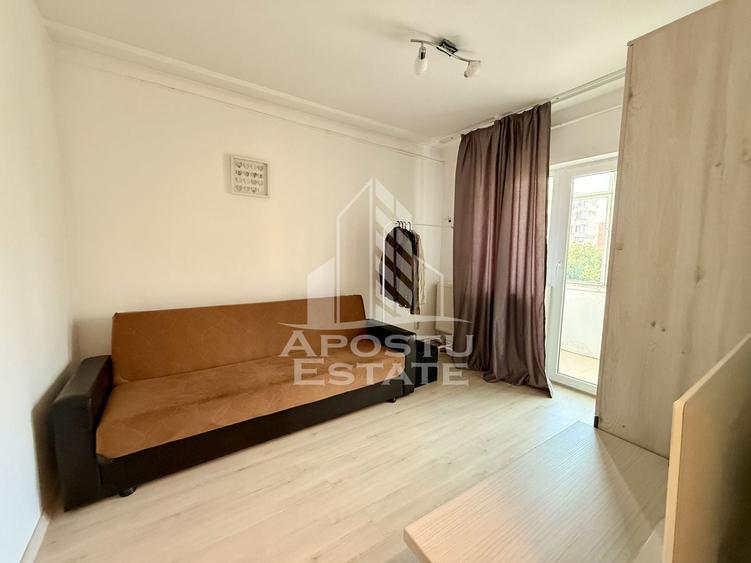 Apartament cu 2 camere decomandat, mobilat în Complex Studențesc