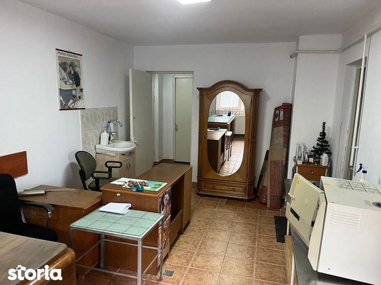Apartament cu 3 camere în Munteni