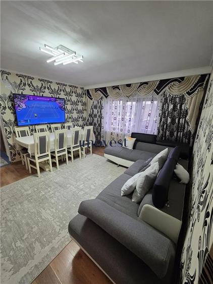 Apartament cu 2 camere semidecomandat în Micro 16