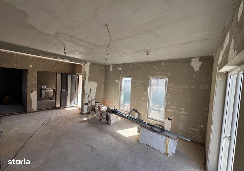Casă cu 3 camere în Juc-Herghelie