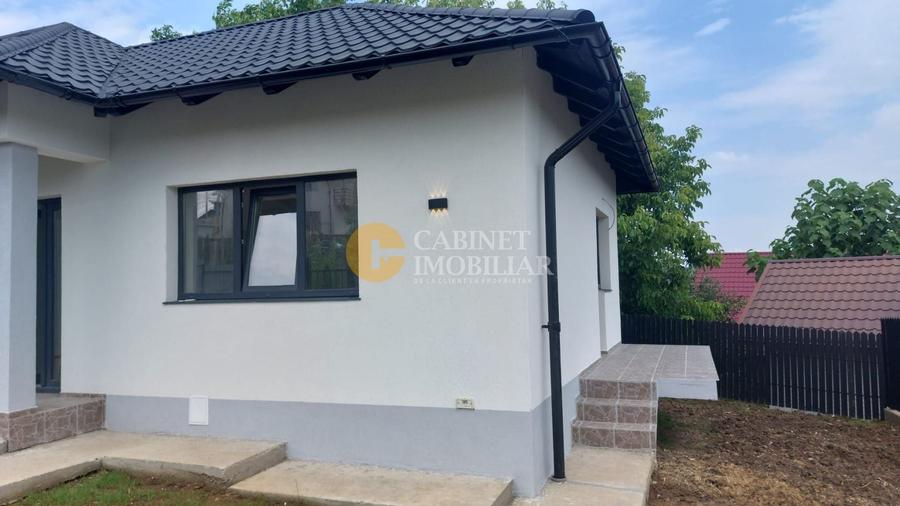Casă individuală cu 3 camere cu Canalizare în Horpaz