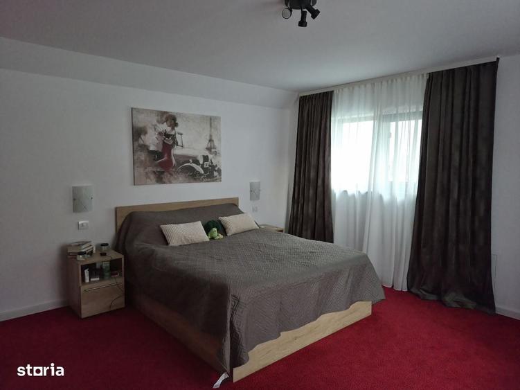 Casă cu 4 camere cu Teren 635 Mp în Central