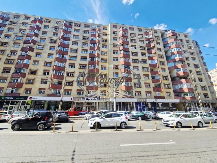 Apartament cu 2 camere decomandat, mobilat în Mărăști
