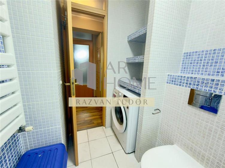 Apartament cu 3 camere decomandat, mobilat în Democrației