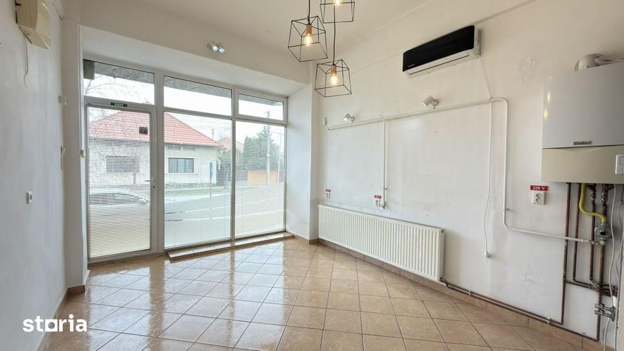 Spațiu comercial, de 30 mp, în Central