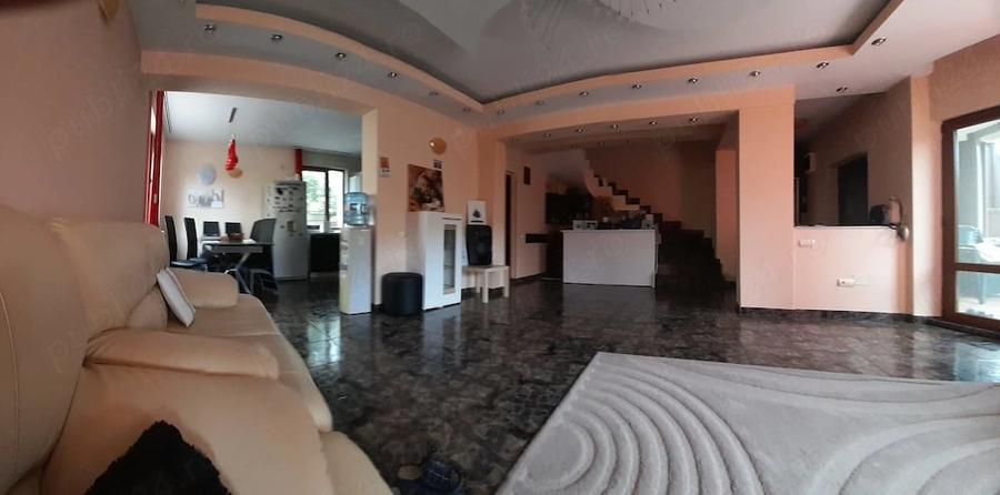 Casă cu Teren 240 Mp în Dobroești