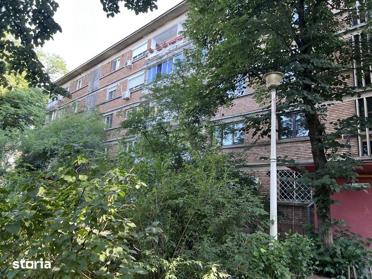 Apartament cu 3 camere, mobilat în Cotroceni