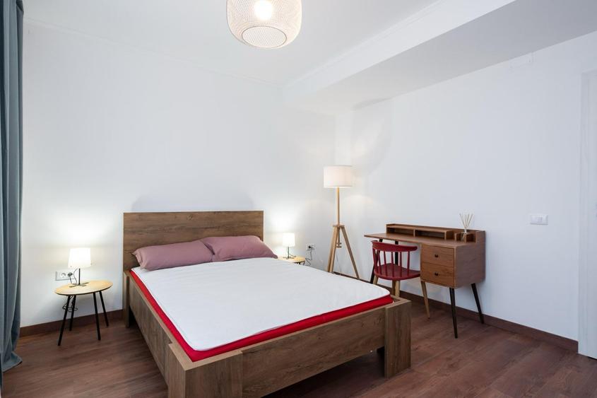 Casă individuală cu 4 camere cu Teren 680 Mp în Săbăreni